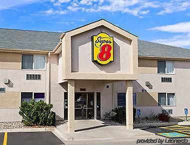 スーパー 8 バイ ウインダム コロラド スプリングス エアポート コロラドスプリングス エクステリア 写真